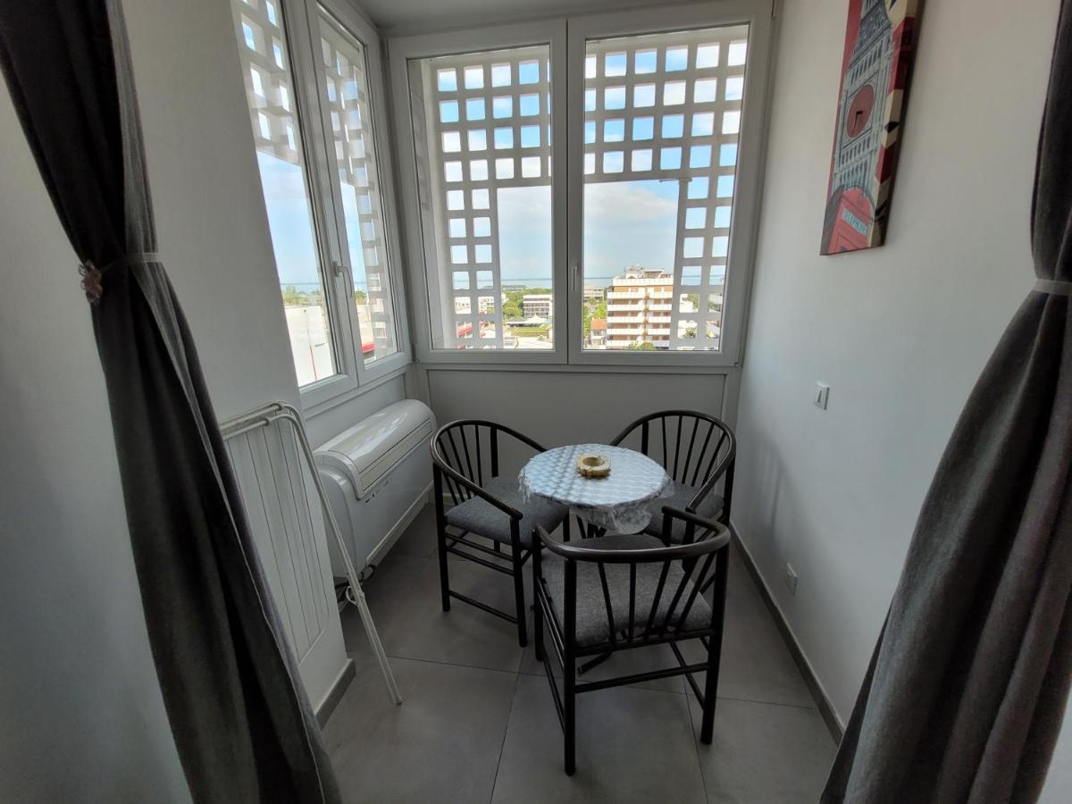 Rosato 2 Sea View Apartment Lignano Sabbiadoro Exterior foto